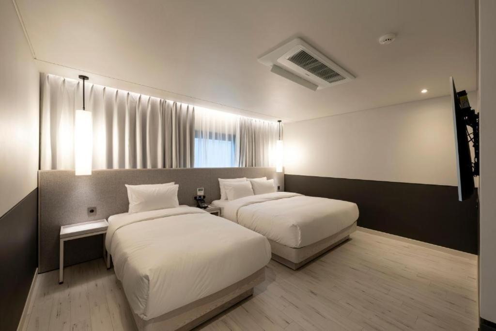 Hound Hotel Yeonsan Busan Eksteriør billede