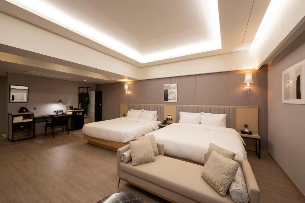 Hound Hotel Yeonsan Busan Eksteriør billede